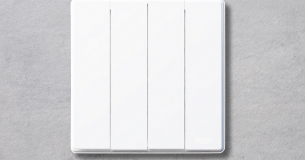 MODERN 4 GANG 2 WAY SWITCH - WHITE